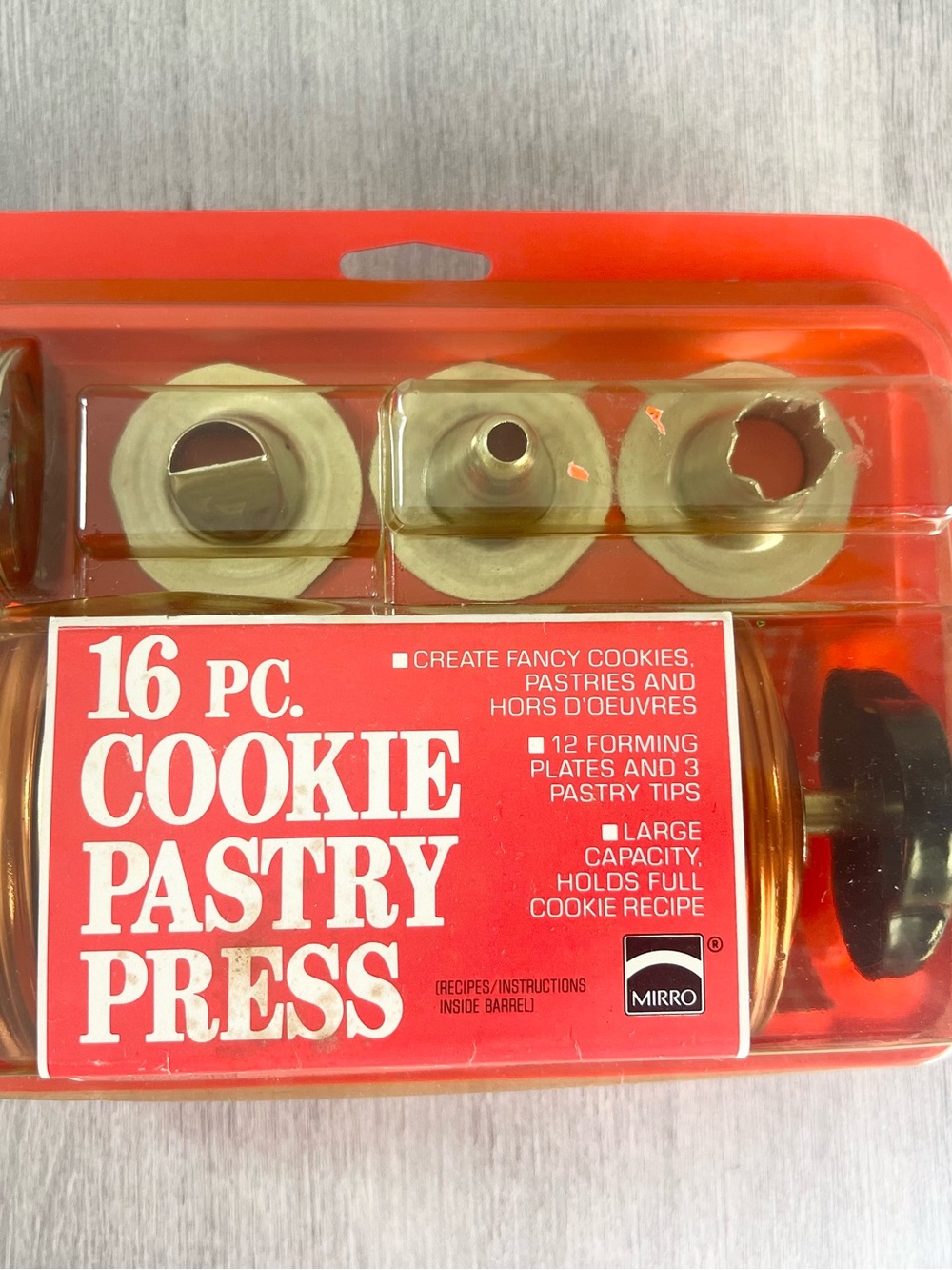 Vintage Mirro Cookie Press in original package Christmas baking cookies